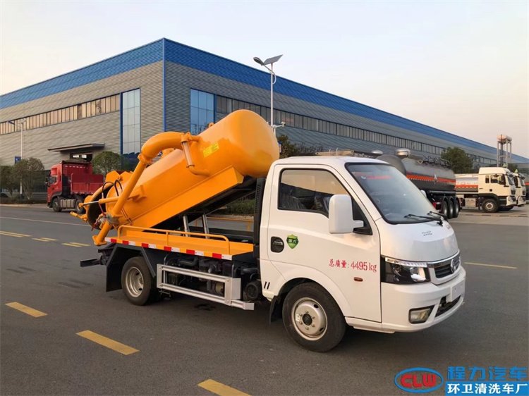 东风途逸2方地库吸污车