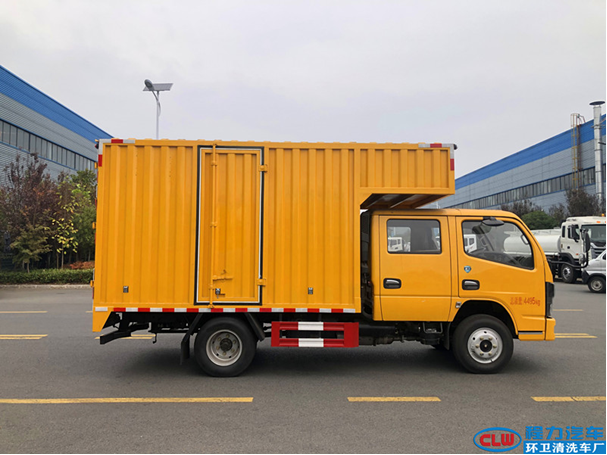 东风多利卡双排座工具车